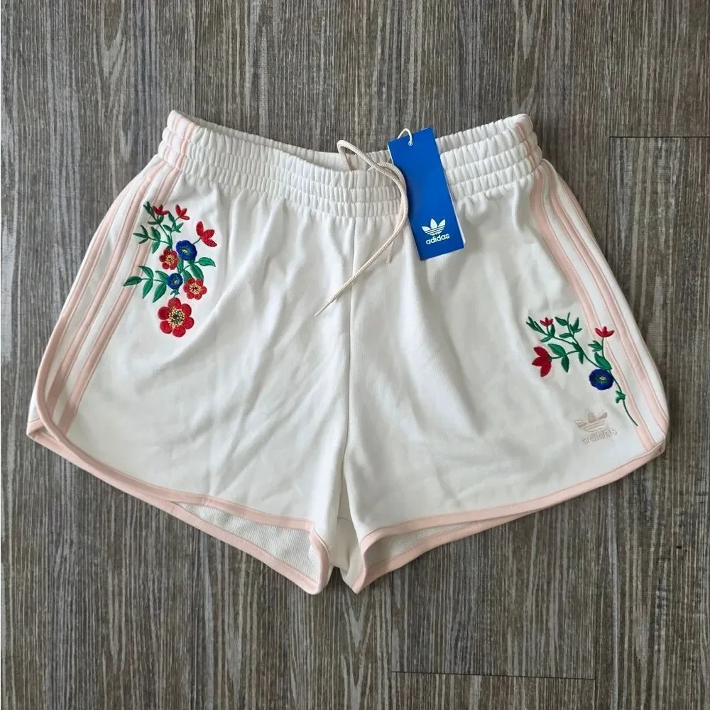 Adidas Fashion Graphics Floral Shorts Fleece Cream Tan IS3869 Women's Small S - Picture 2 of 7